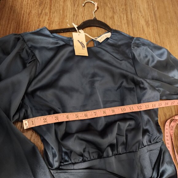 Petal & Pup Opal Tie Waist Long Sleeve Satin Minidress NWT Blue Size 4 - Picture 4 of 13